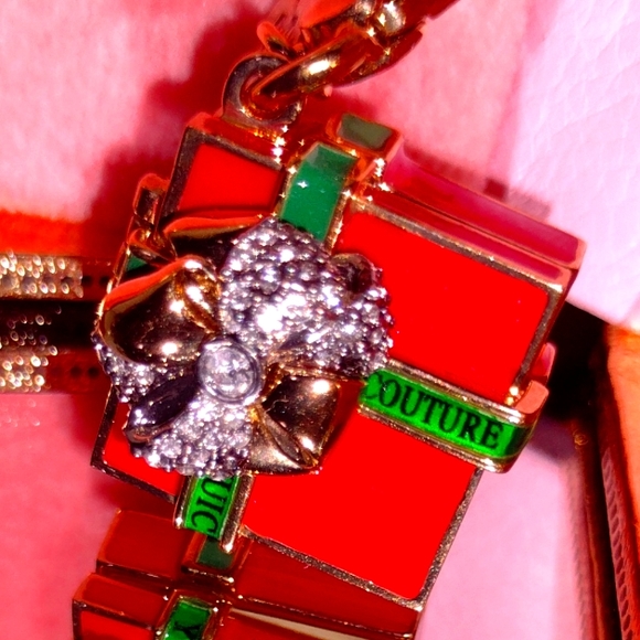 Santa Baby I Want Juicy Never Removed From Original 🎁 NWT - Picture 11 of 12